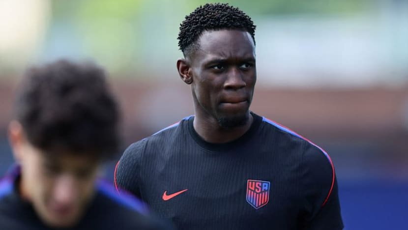 Reaction to FIFA suspending Balogun red card after Trump intervention