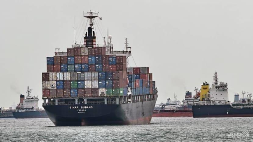 Singapore's key exports fall by 14.7%; eighth consecutive month of decline Singapore's key exports fall by 14.7%; eighth consecutive month of decline