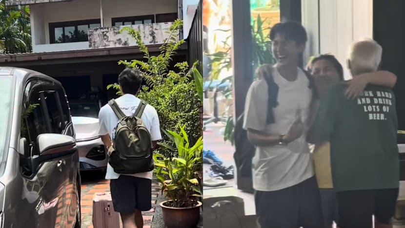 Star Search's Cai Cheng Jun Flew Home From Taiwan To Surprise His Family But Fans Got Distracted By His House Instead