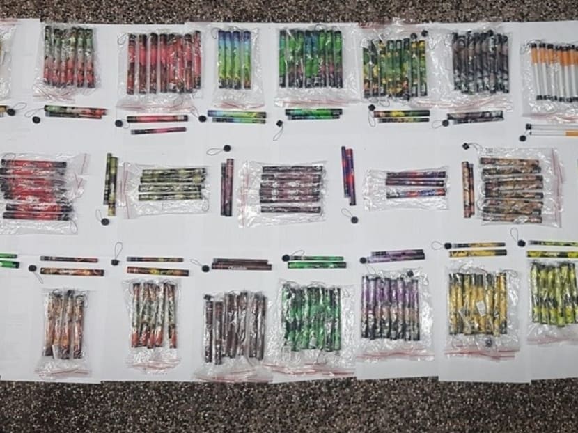 Sarah Davinia Ng sold “Shisha Time Disposable Electronic Hookahs” in several flavours (pictured) through her Carousell account. Sarah Davinia Ng sold “Shisha Time Disposable Electronic Hookahs” in several flavours (pictured) through her Carousell account.