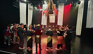 BERITA+ Konsert terakhir Zainalabidin dan pementasan 'fusion' Randai Macbeth - kemuncak Pesta Raya Esplanade