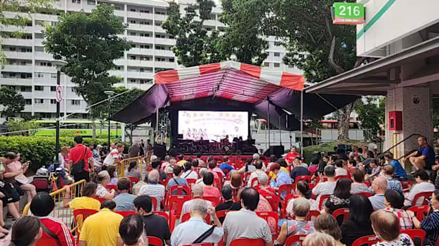 要居民“吃得安心，聚得放心”  勿洛北办歌台送礼券声援小贩