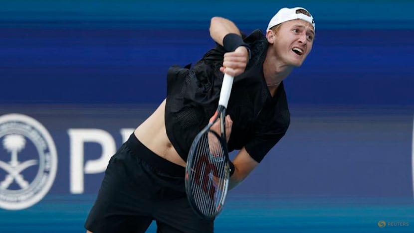 Alcaraz stunned by Korda at Miami Open