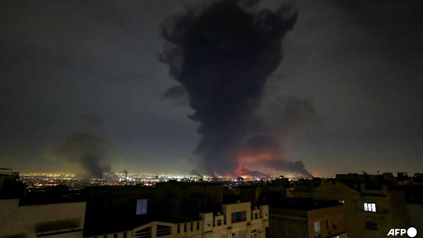 Israel announces new wave of 'broad-scale' strikes on Tehran, airport hit