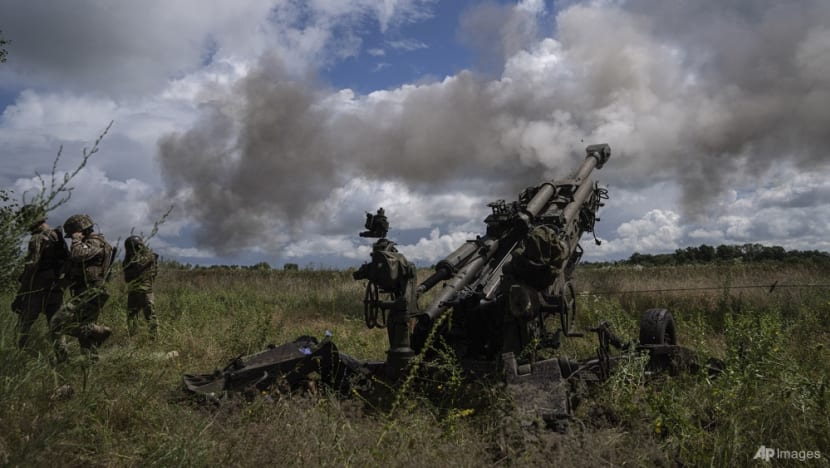 HIMARS and howitzers: West helps Ukraine with key weaponry