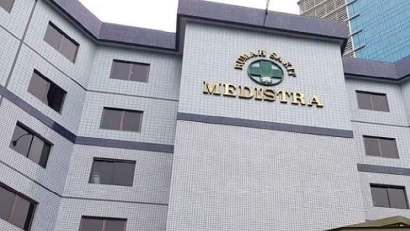 Jakarta hospital apologises for asking job applicants if they would remove hijab, as politicians call for probe Jakarta hospital apologises for asking job applicants if they would remove hijab, as politicians call for probe