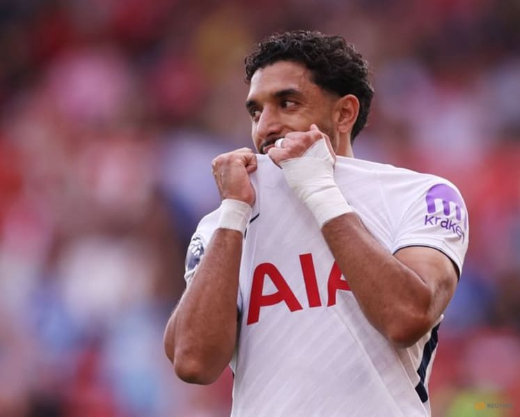 Tottenham's striker shortage exposed in goalless draw at Forest