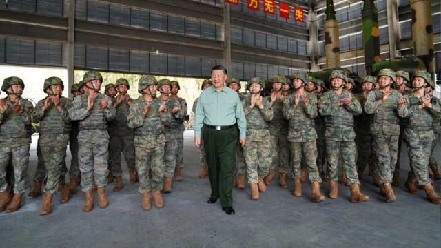习近平吁军队提升战略导弹部队的威慑和实战能力