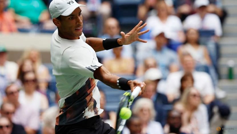 US Open underdogs Osaka, Auger-Aliassime storm into quarter-finals