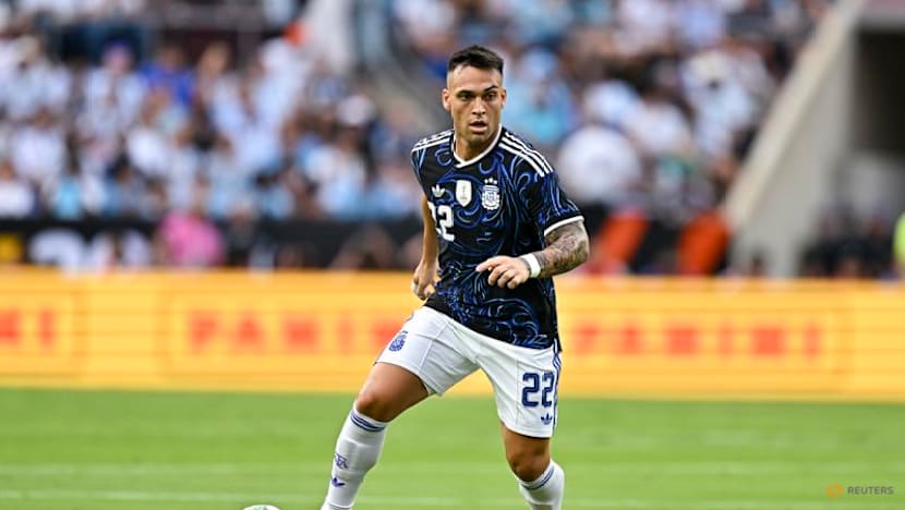 Lautaro Martinez to start for Argentina against Algeria; Mahrez benched