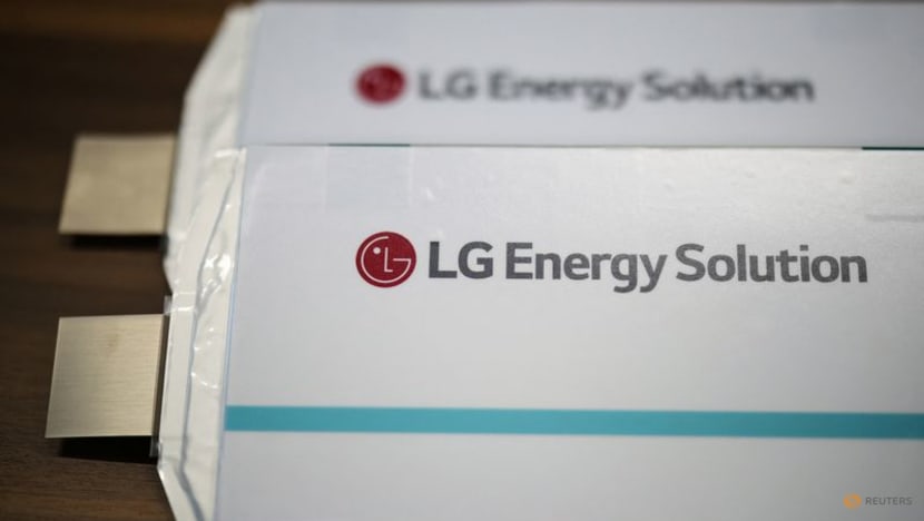 South Korea's LG Energy Solution says Q2 profit likely up 152% on year