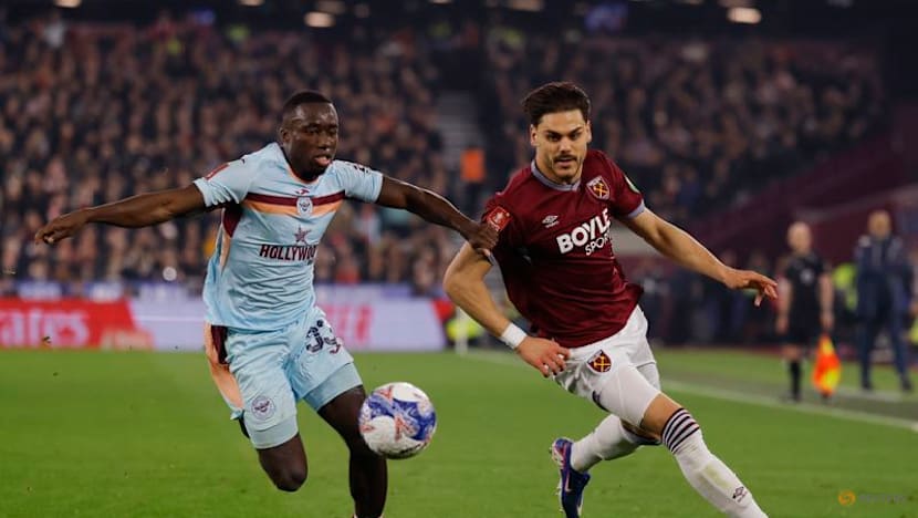 West Ham reach FA Cup quarter-finals with shootout win over Brentford