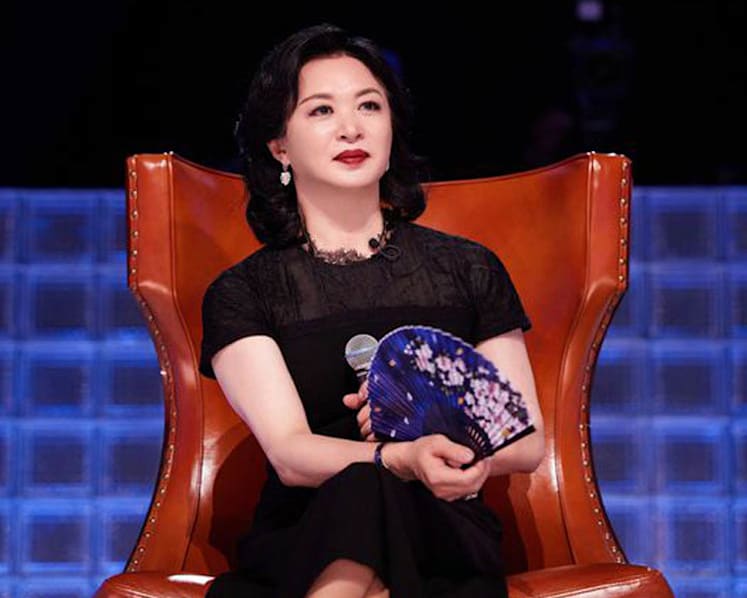 Chinese Host Jin Xing Allegedly Banned From Weibo For Expressing Support For Ukraine