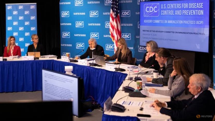 Hepatits B தடுப்பூசியைக் குழந்தைகளுக்குப் போடவேண்டாம்: அமெரிக்க ஆலோசனைக் குழு