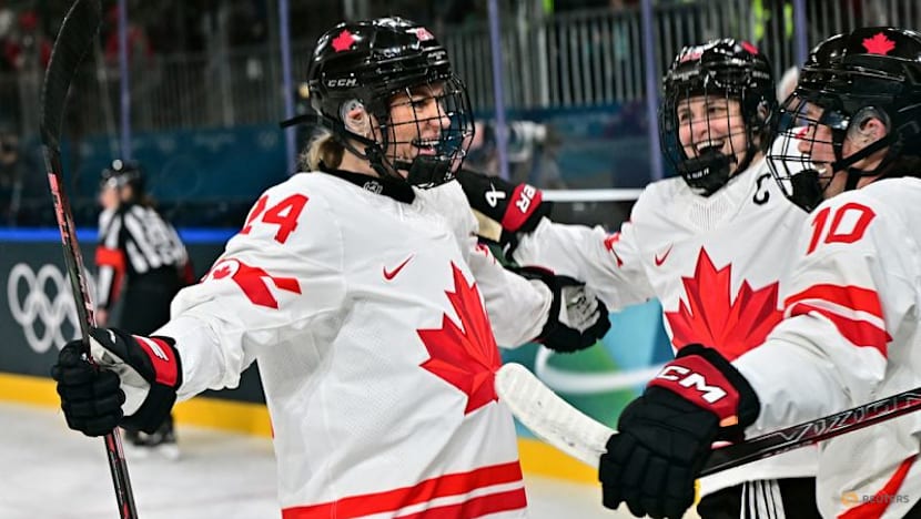 Ice hockey-Canada start title defence with win, Knight ties US record