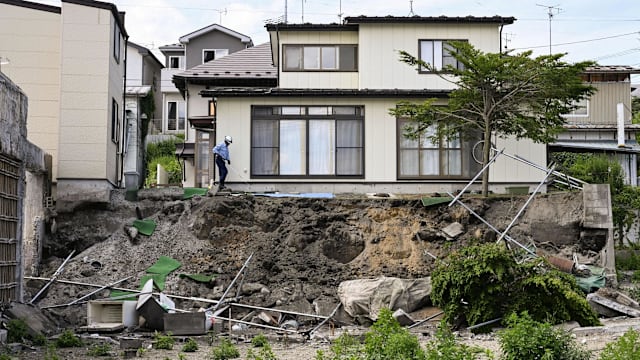 日本东北部发生7.2级地震 至少四人受伤