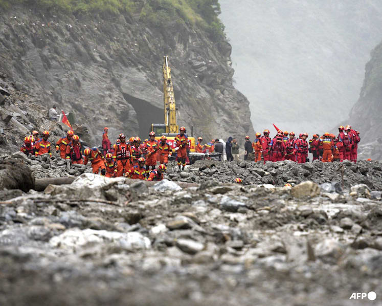 China says 16 dead, 546 missing in Tibet mudslide: State media China says 16 dead, 546 missing in Tibet mudslide: State media
