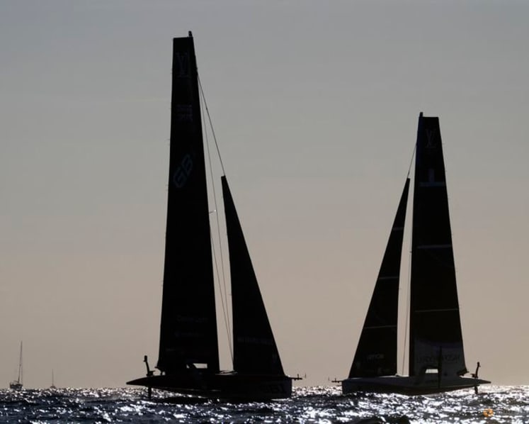 Sailing-America's Cup crews in run-up regatta