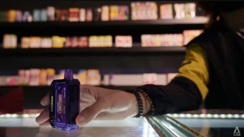 Penjualan vape di Johor kekal rancak meski larangan dikuatkuasakan pada 2016 Penjualan vape di Johor kekal rancak meski larangan dikuatkuasakan pada 2016