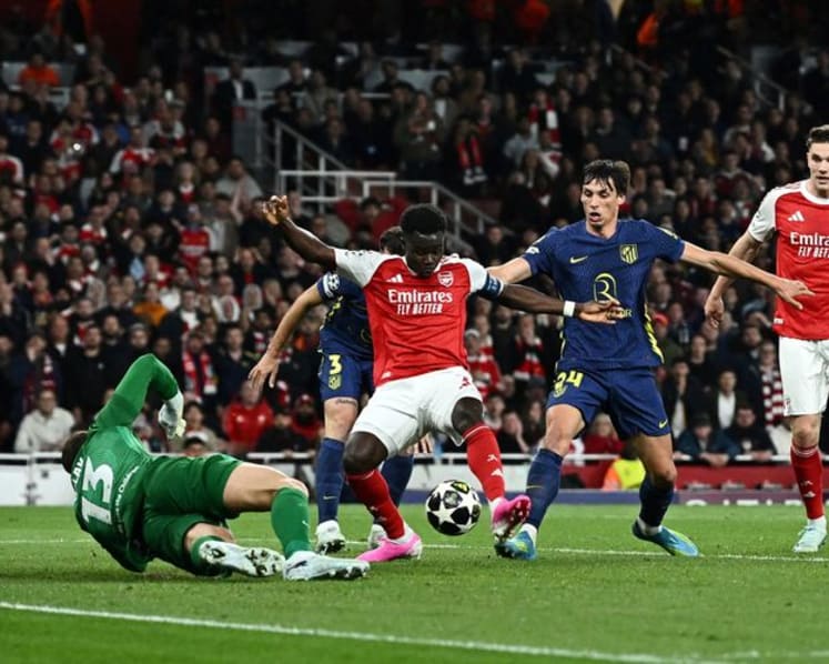 Saka sends Arsenal past Atletico into Champions League final