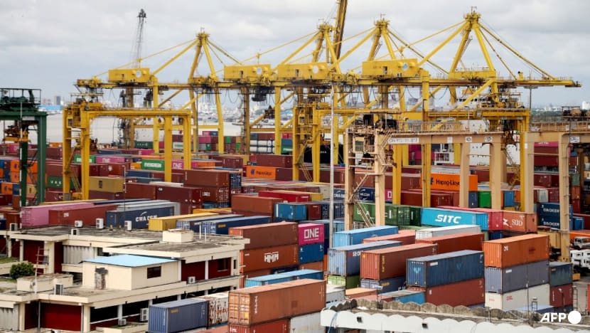 Bangladesh's biggest port resumes operations as strike ends Bangladesh's biggest port resumes operations as strike ends