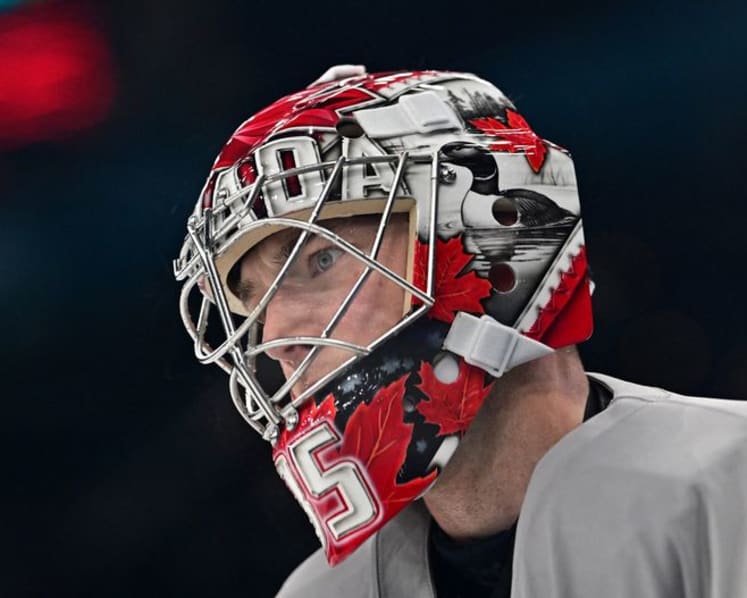 Ice hockey-Goalies show pride and personality with artistic helmets