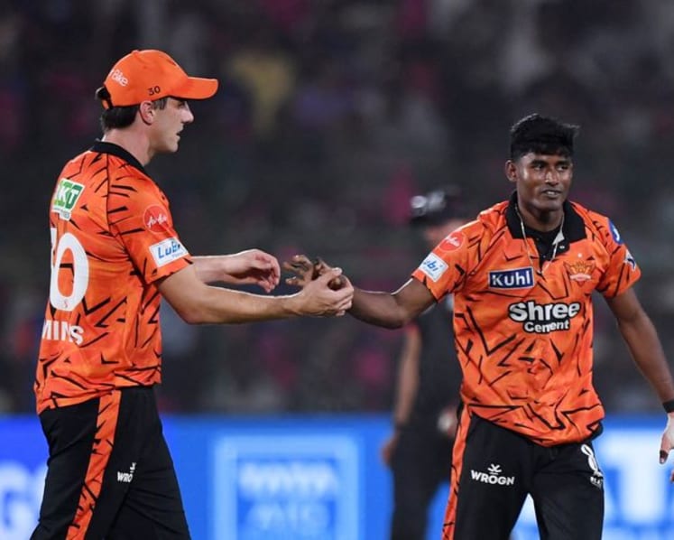 Hyderabad's Cummins relishes IPL's big-chase 'challenge'
