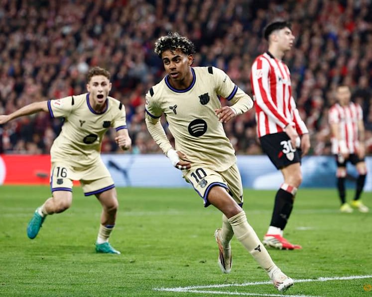 Sumptuous Yamal strike gives Barca win in Bilbao and four-point lead