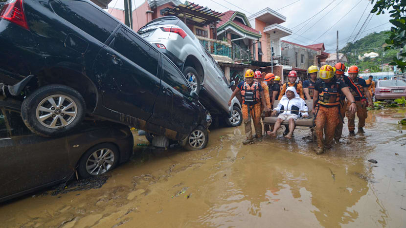 Kalmaegi சூறாவளி: வெள்ளத்தால் 90க்கும் அதிகமானோர் மரணம்