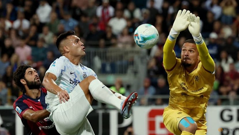 Inter stay on heels of rivals with 2-0 win at Cagliari