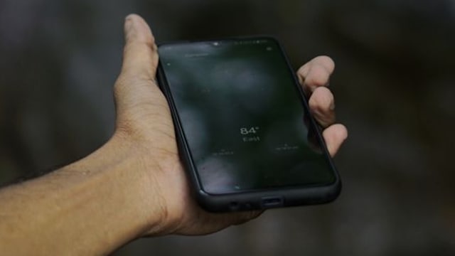 手里拿着手机，却忘了它是干什么用的？大脑该“扫垃圾”了！