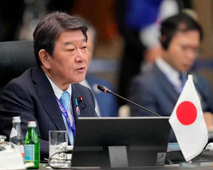 Japan could consider Hormuz minesweeping if ceasefire reached, minister says