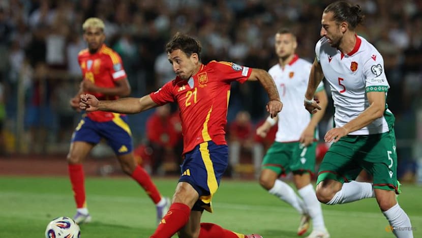Spain stroll past Bulgaria 3-0 in opening World Cup qualifier