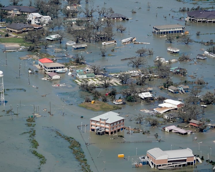 Funds for climate adaptation 'lifeline' far off track: UN