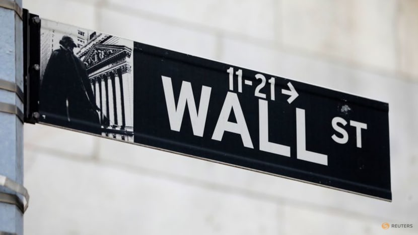 Treasury yields rise, stock falls pressured by stronger-than-expected US jobs data Treasury yields rise, stock falls pressured by stronger-than-expected US jobs data