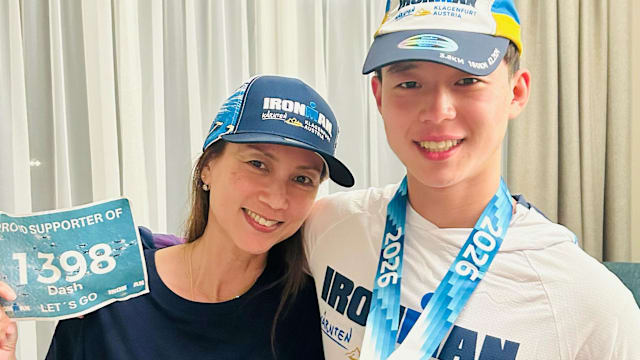 52岁李锦梅当“铁人妈妈”！21岁儿子Dash完成奥地利超级耐力赛，母子互动超有爱