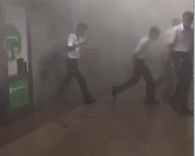Gas leak from air-con pipe sends smoke into train, MRT station