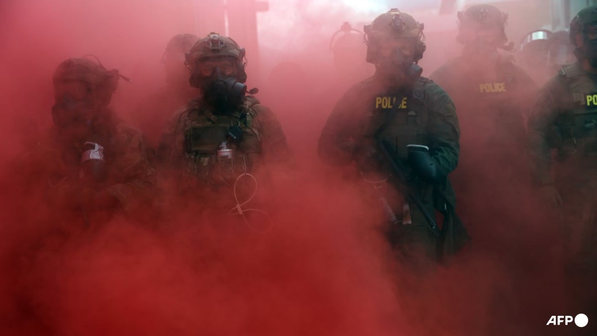 US judge temporarily blocks Trump administration from deploying national guard in Portland