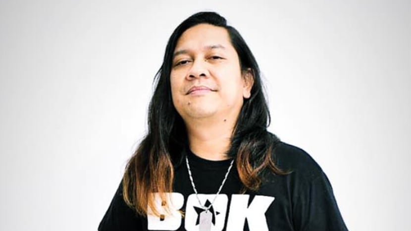 Vokalis kugiran Jinbara diserang angin ahmar, jalani pembedahan Vokalis kugiran Jinbara diserang angin ahmar, jalani pembedahan