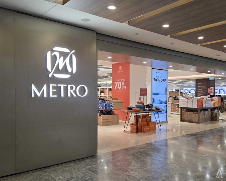 With department stores shutting, are anchor tenants a thing of the past for malls?