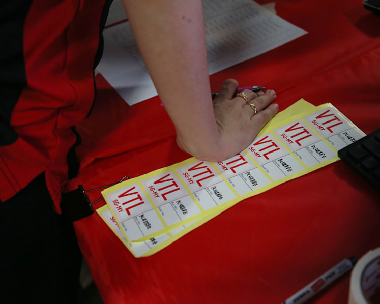 Man charged with cheating VTL bus ticket buyer on Carousell of S$195