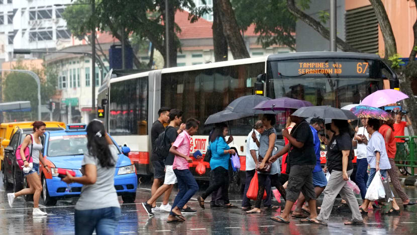 Warm and humid weather in first half of May, temperature may reach 35°C on some days: Met Service