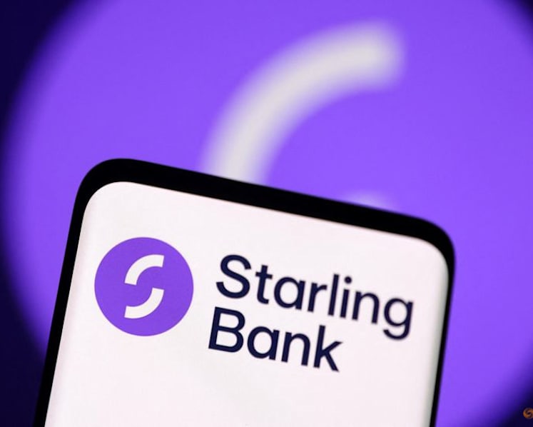UK's Starling Bank eyes $5.4 billion valuation in secondary share sale, FT reports
