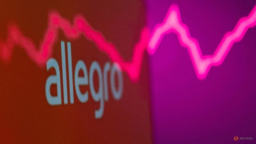 E-commerce firm Allegro plans to add 2,500 parcel lockers in Poland in 2025 E-commerce firm Allegro plans to add 2,500 parcel lockers in Poland in 2025