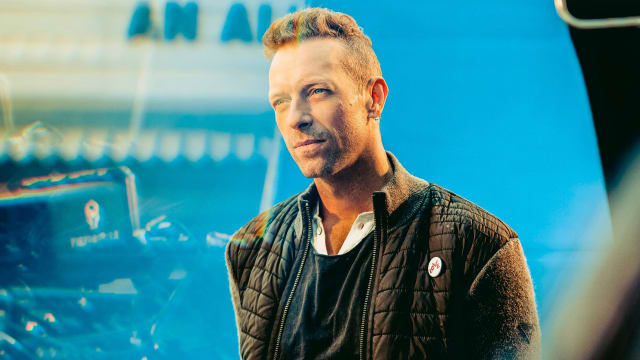 Chris Martin肺部受到严重感染　Coldplay演唱会被迫取消