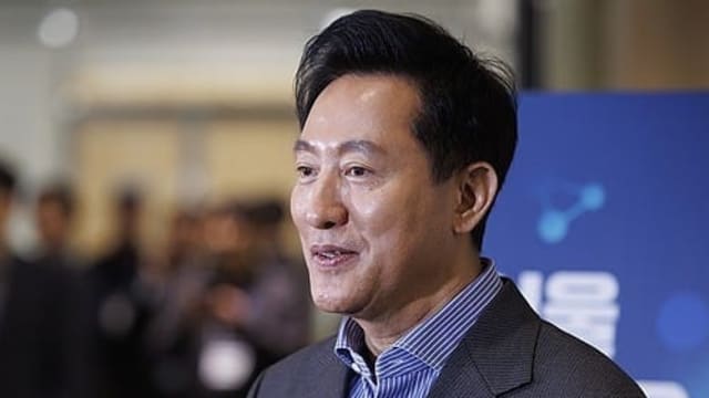 疑支持者曾代付民调费用  首尔市长办公室及官邸被搜查