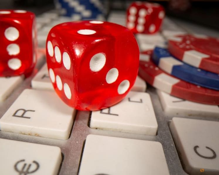 Indonesian police arrest 321 foreigners in an operation to crack down on banned online gambling