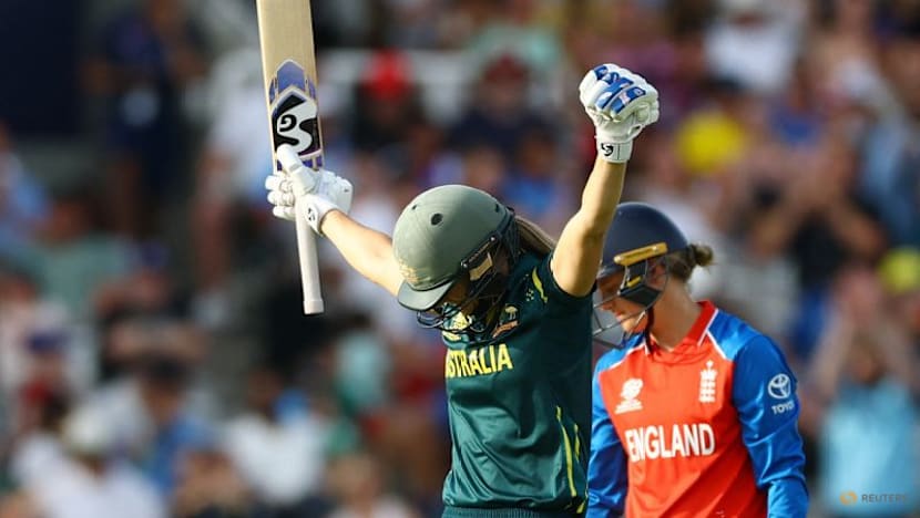 Australia dominate England to win T20 World Cup