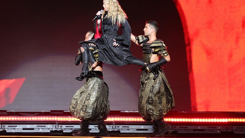 Madonna sticks to the script at her concert