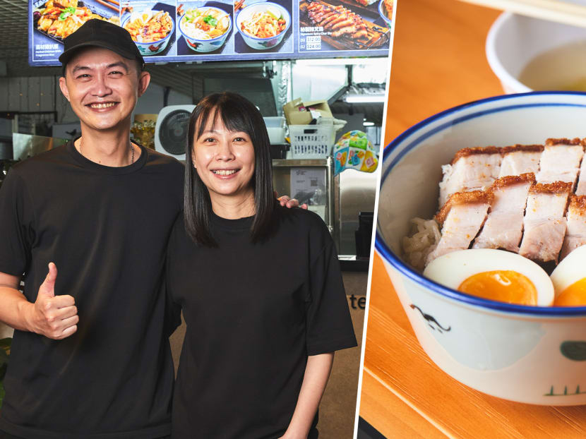 Crispy, Juicy Sio Bak & Har Cheong Gai Rice Bowls For $9.90 By Ex-Tung Lok Chef In CBD Eatery